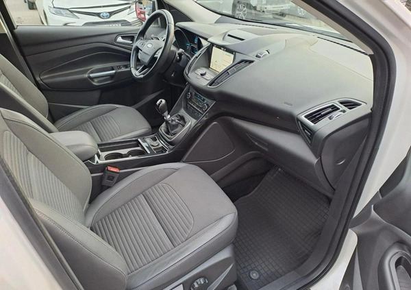 Ford Kuga cena 79900 przebieg: 126247, rok produkcji 2017 z Warszawa małe 379